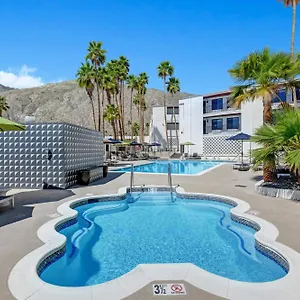 The Dunes **** Palm Springs